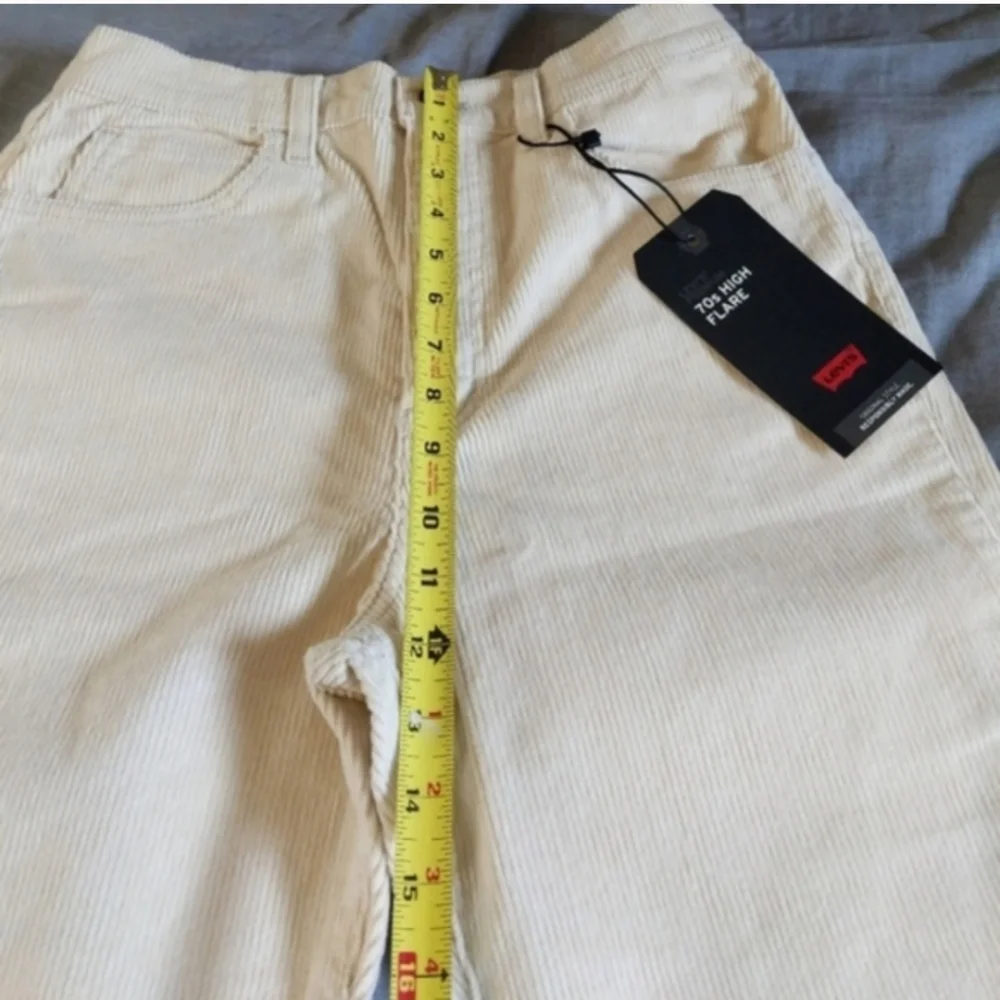 Levi's Ribcage High Rise Bootcut Jeans - Picture 8 of 11